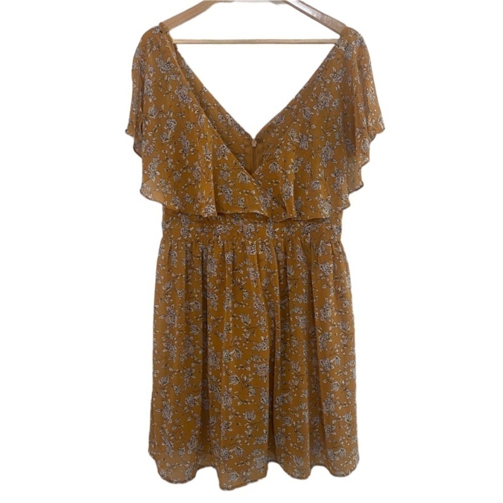 Forever 21 ruffled floral tan dress Size 0X